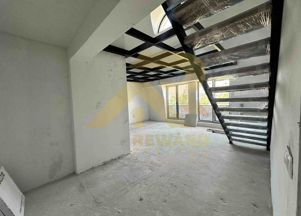 Продава се Мезонет в София, Център - 120 кв.м за 1834 €/кв.м - Снимка #2