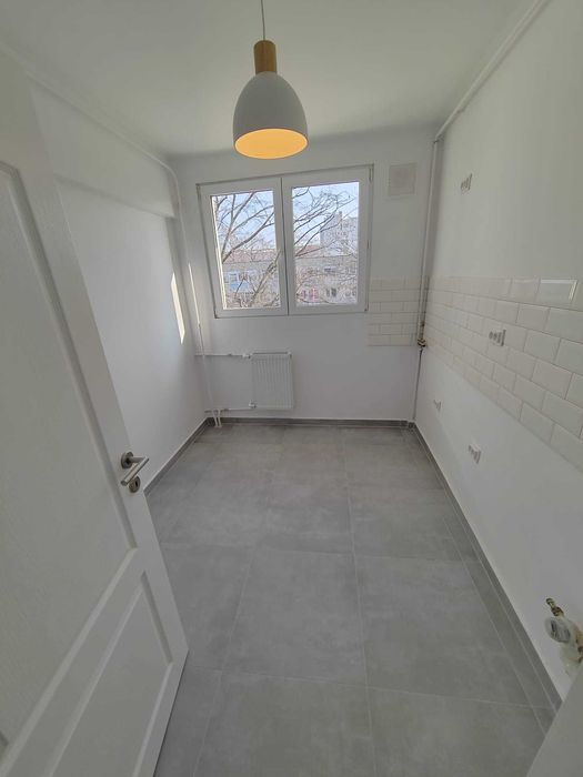 Apartament 3 camere str. Baraj Lotru - Metrou Titan