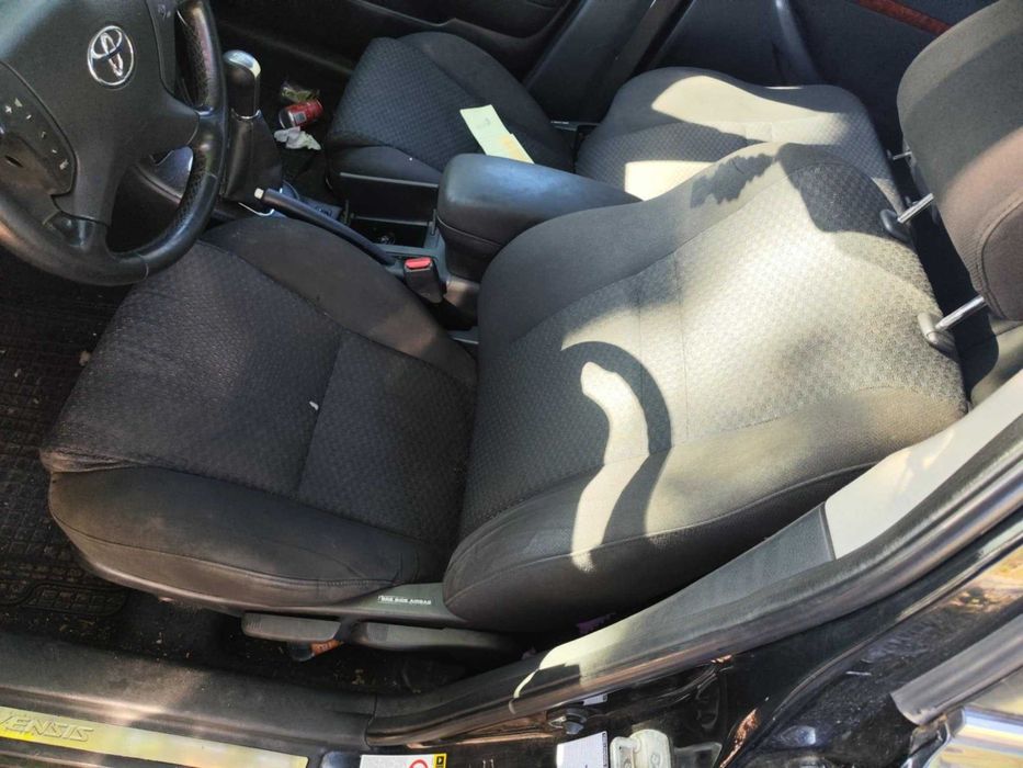 Toyota Avensis T25 на части 2.0 116кс тойота авенсис т25