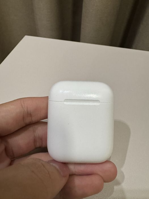 Продам Airpods 2