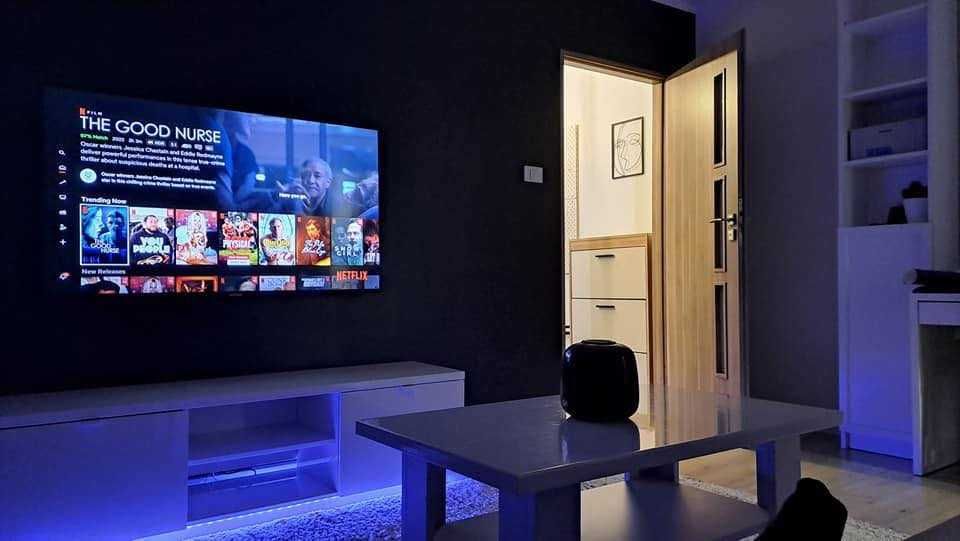 Vand apartament Ready-to-move, 2 camere, Et. 2, langa podul Decebal.