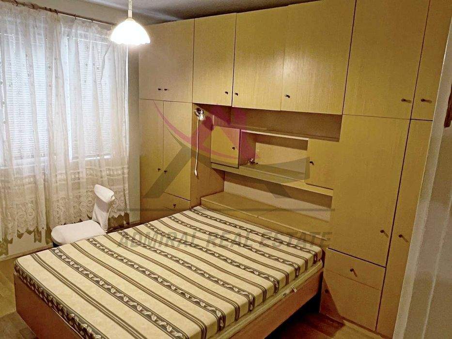 Слънчев и просторен! Тристаен- Електрон