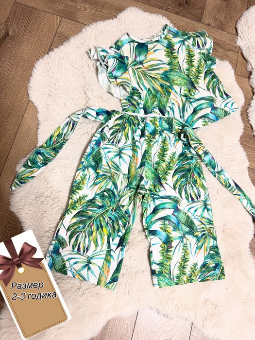 Продам веши для девочки