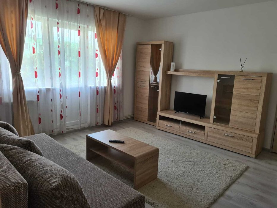 De inchiriat apartment cu 2 camere
