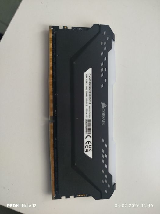 Corsair vengeance RGB Pro 16gb