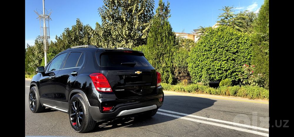 Tracker 1 premier