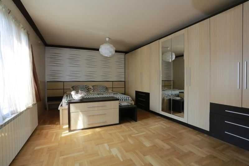 Продава се Тристаен апартамент в София, Изгрев - 120 кв.м за 1267 €/кв.м - Снимка #11