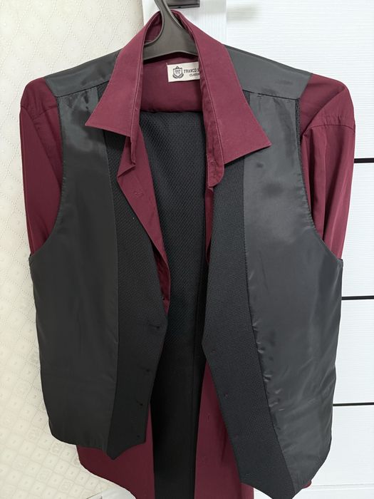 Продаётся мужской костюм