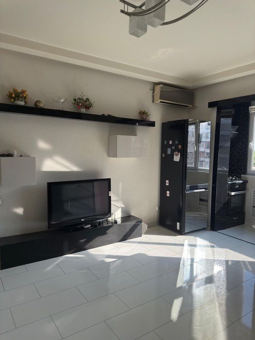 Кадышева продаю Однокомнатную с мебелью и техникой