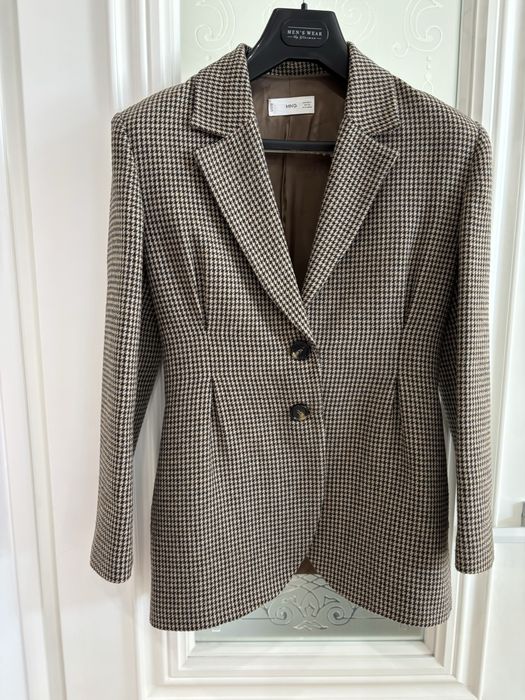 Пиджак коричневый Mango, пиджак синий Zara