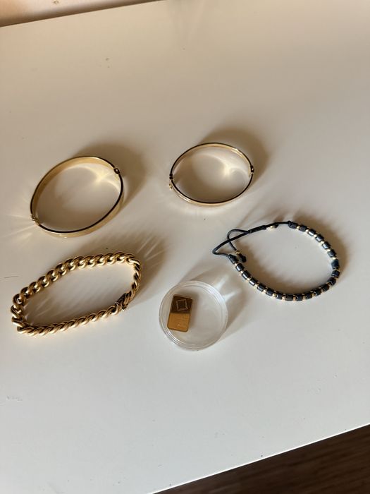 Vand Aur bratara 18 k, lingou de 24 k bratari 14 k preturi 24 k-650 lei, 18 k-550 lei, 14 k 450 lei