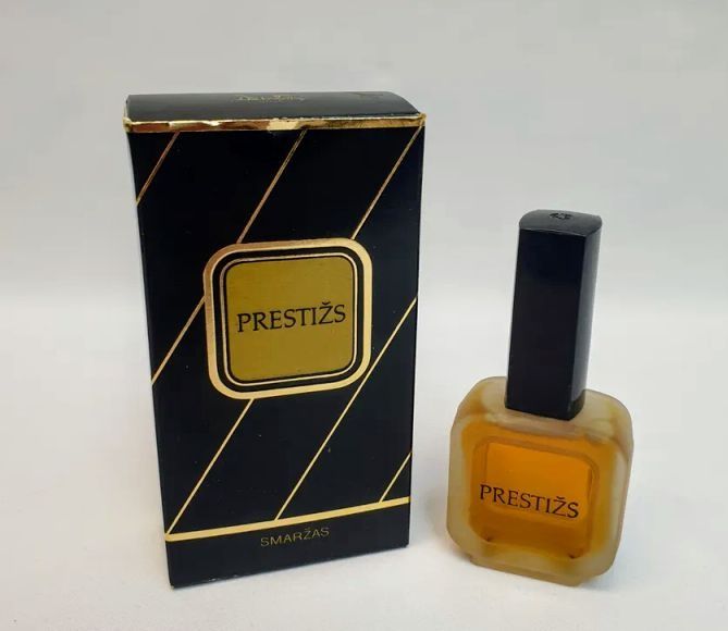 Dzintars Flora bella Lalique Highness rose