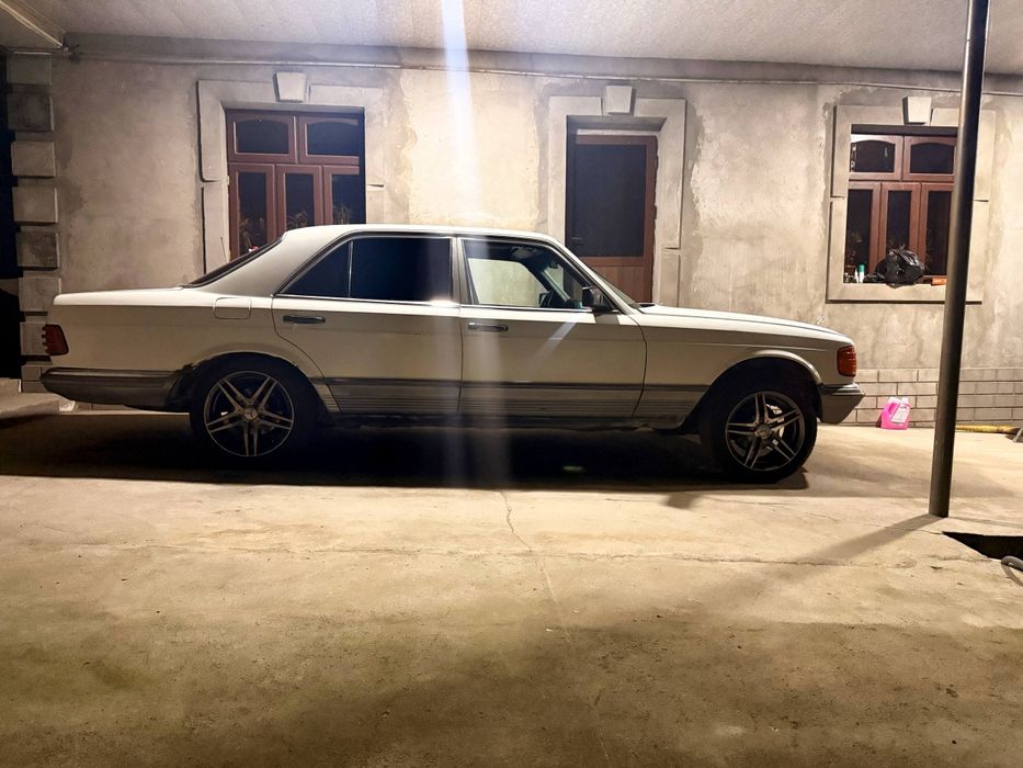 Mersades benz w126