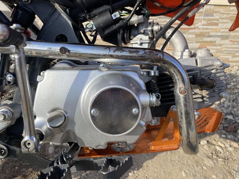 Vând Cross 125cc 4T