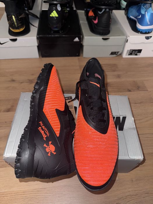 Ghete Fotbal Nike Phantom
