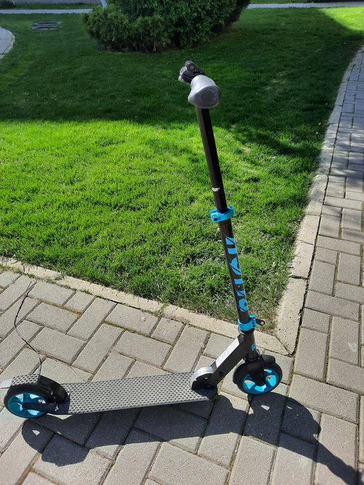 Trotineta 6-10ani