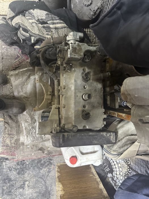 Продам двигатель шестнадцатиклапанный от приоры