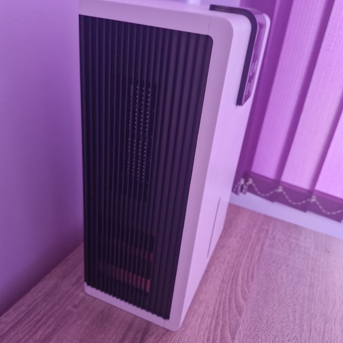 Влагоабсорбатор нов ,подходящ за домашна условия