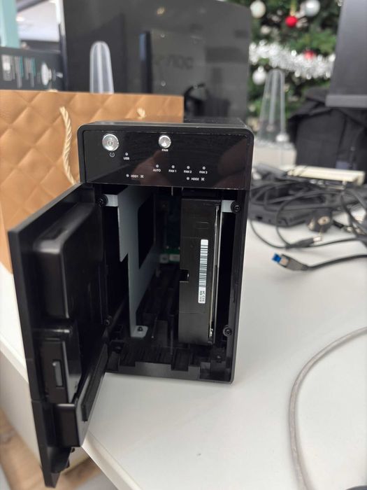 ICY BOX Rack USB 3.0 3.5" SATA3; Inclus HDD 500GB WDC 100%