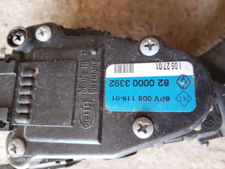 Продавам потенциометър на газта за Рено espace