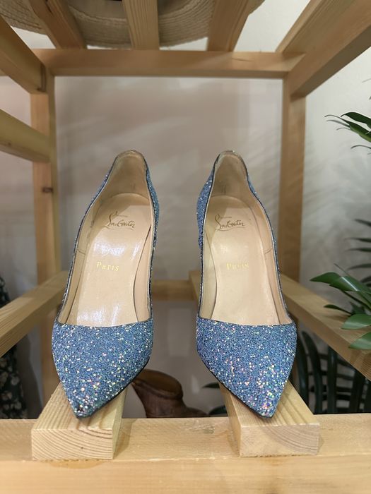 Продам туфли Лабутены ( оригинал)