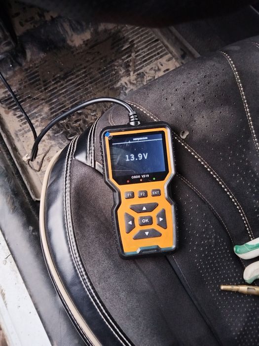 Диагностика авто сканер продам