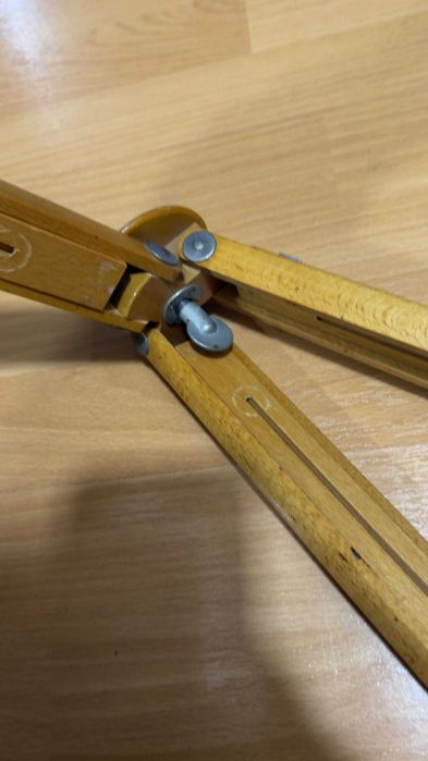 Trepied foto/cine vintage din lemn – telescopic 3 segmente + husă