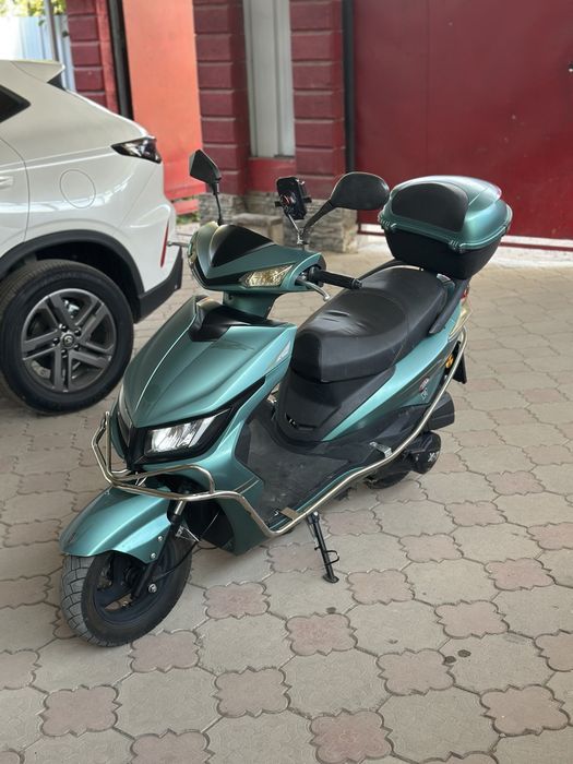 Продам мопед м8 на учете