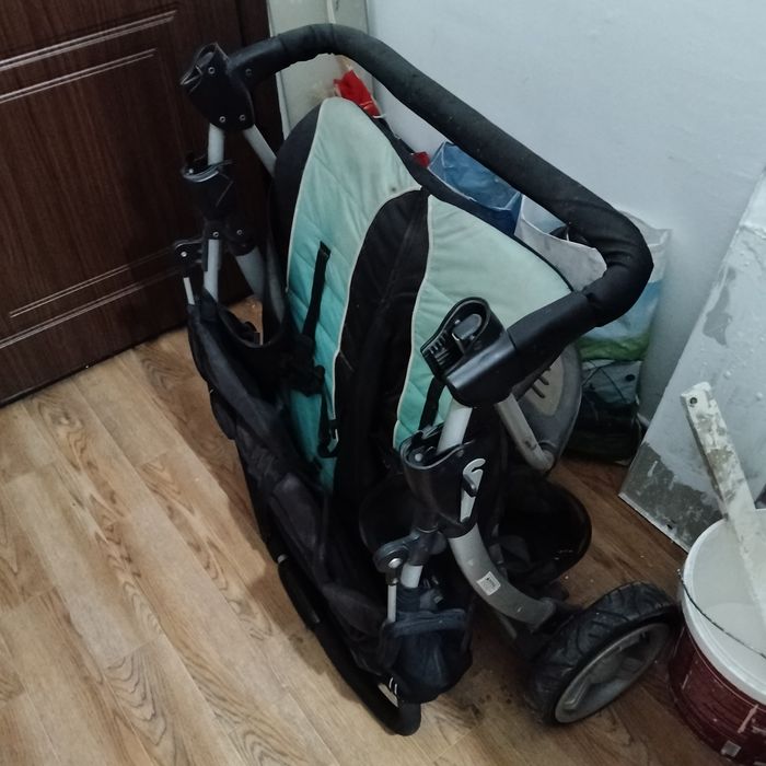 Коляска для двойни Baby Trend Navigator