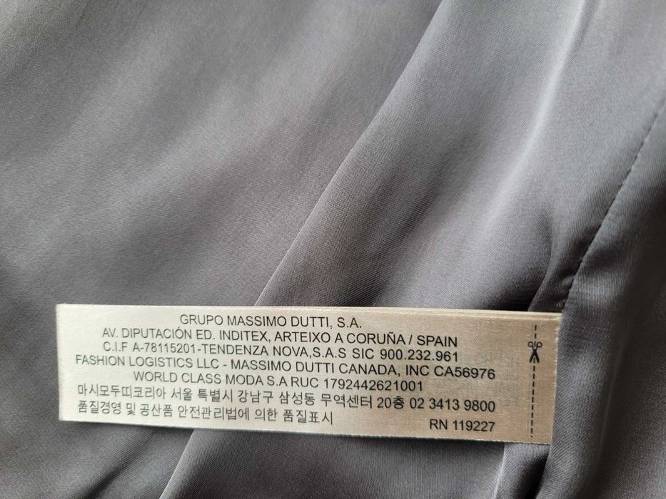 Massimo Dutti кожено яке с подарък 5 блузки на ТОП цена