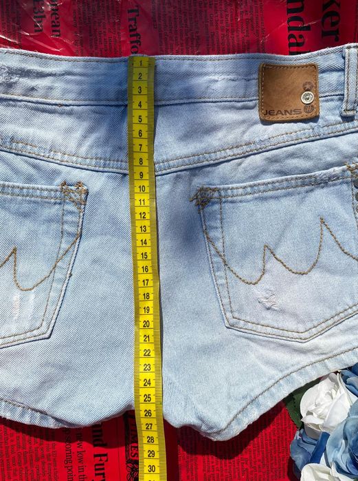 Pantaloni scurți dama S 36