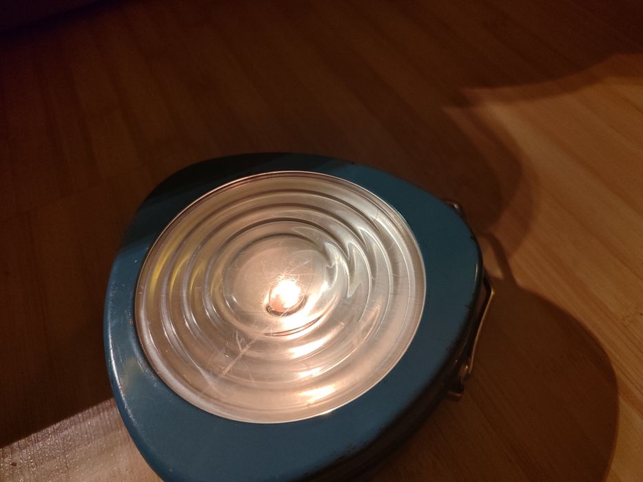 Стари къмпинг лампи