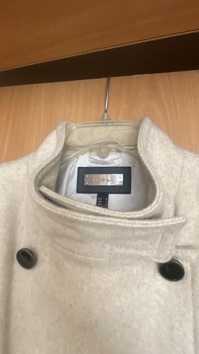 Пальто демисезонное