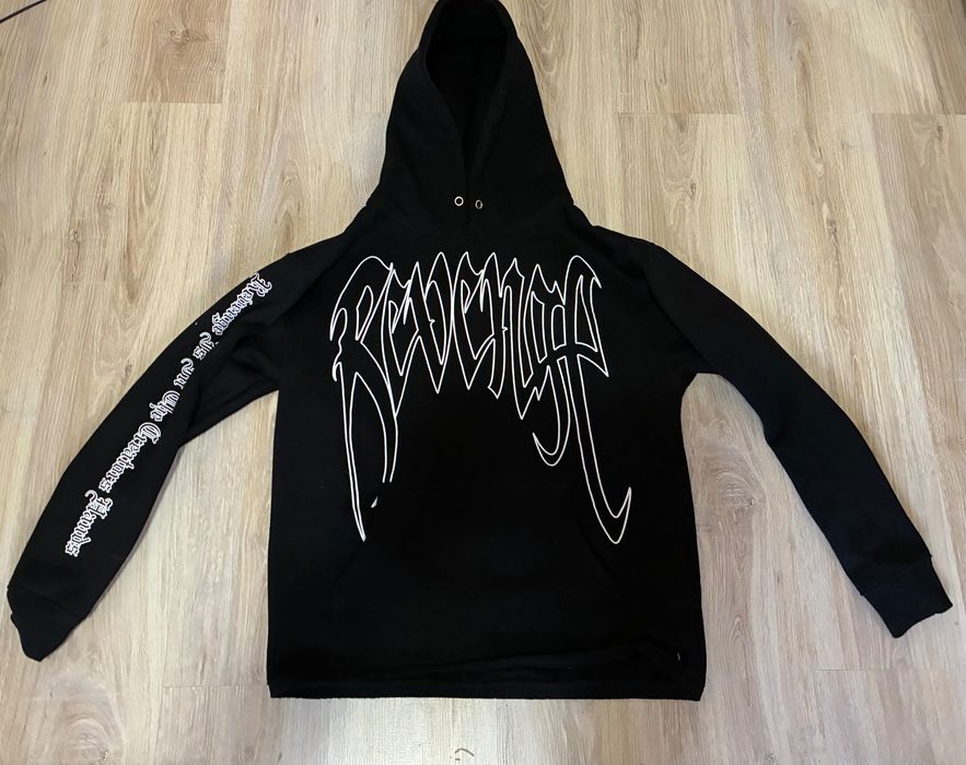 Hanorac Revenge de vanzare