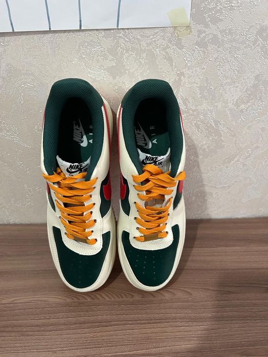 Кроссовки Nike Air Force