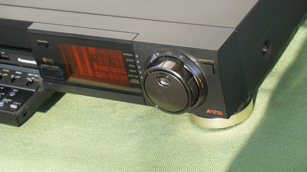 Video recorder S-VHS Panasonic NV-FS90 stereo Hi-Fi