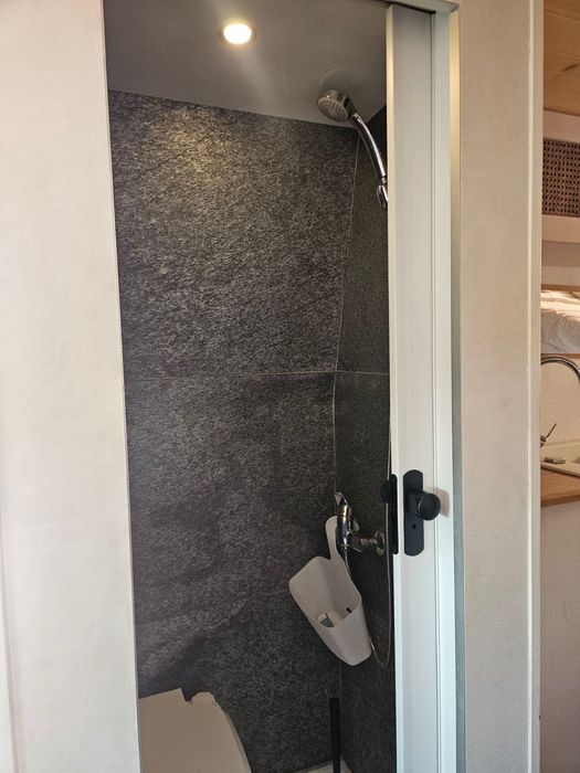 Кемпер бус под наем