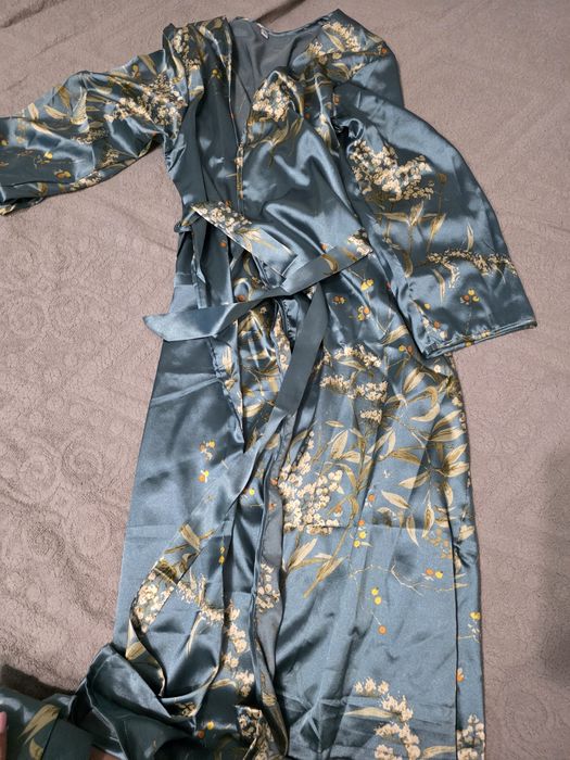 Set turcoaz furou si halat marime M si S