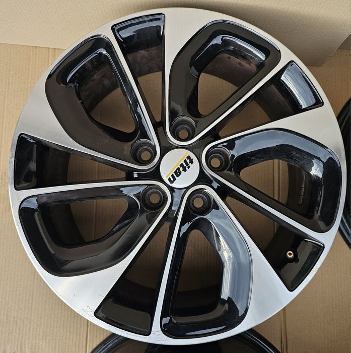 JanteAliaj 17'5x114,3RenaultLaguna,Latitude,Megane3,Fluence,NissanQashqai