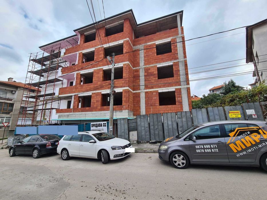 Продава се Тристаен апартамент в Хасково, Македонски - 90 кв.м за 845 €/кв.м - Снимка #2