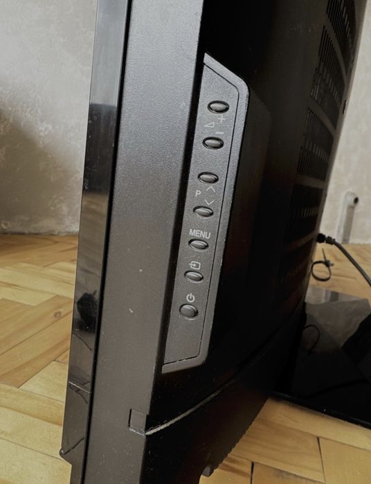 Телевизор Sharp 42"