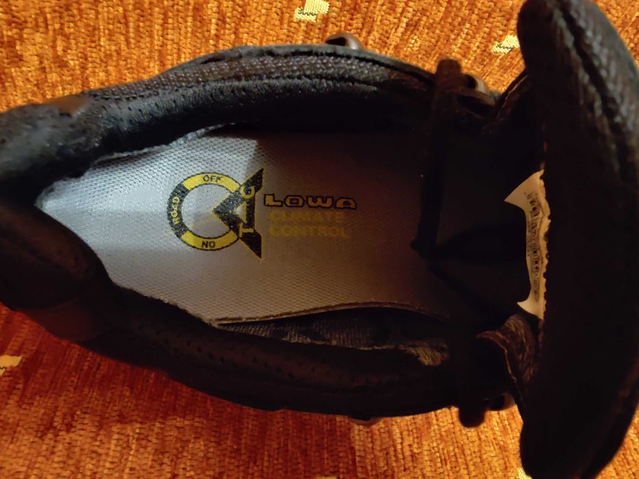 Lowa Renegade Gore Tex-дамски обувки №37