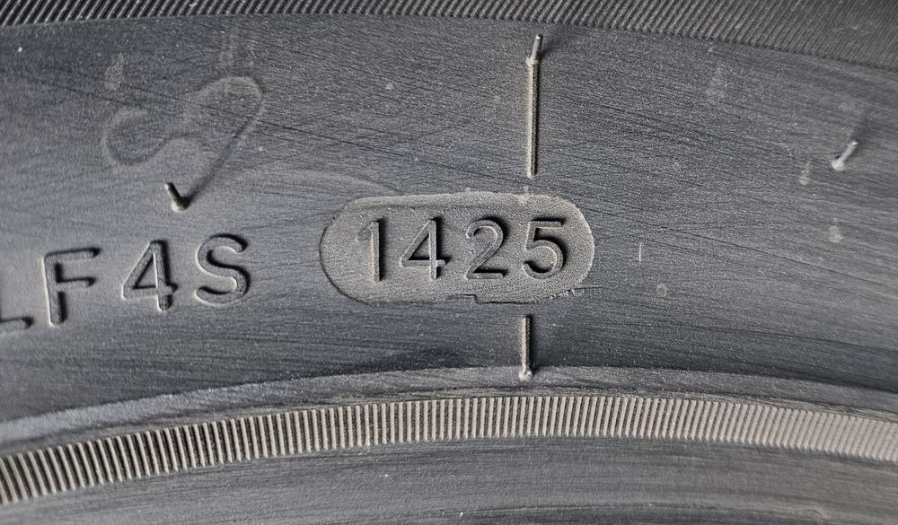 265/40 R21,105Wxl, UNIGRIP, Anvelope All Season M+S