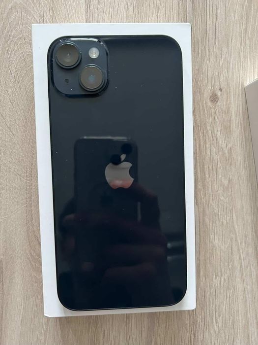 Vând Apple iPhone 14 Plus 128gb, negociabil