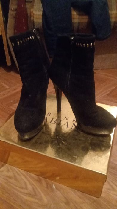 Продам туфли каблуки