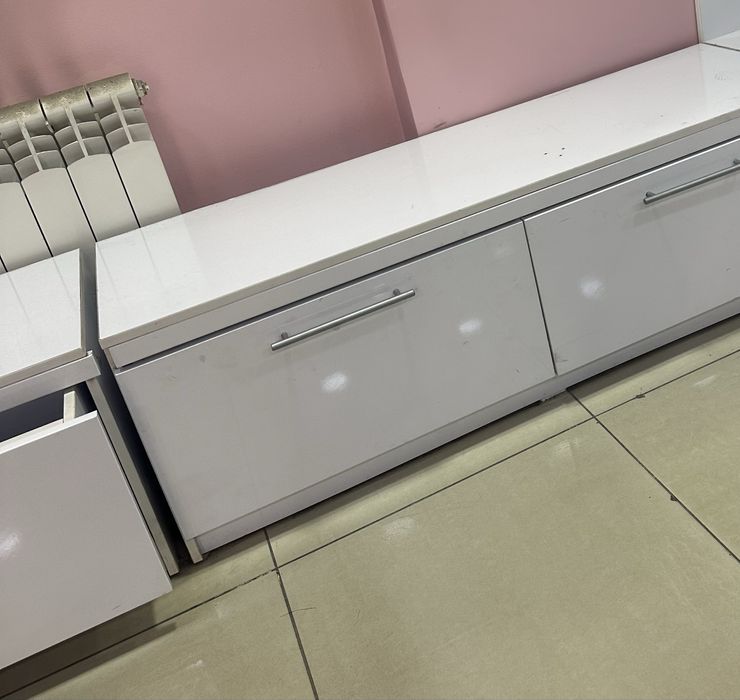 Продам нижние шкафы