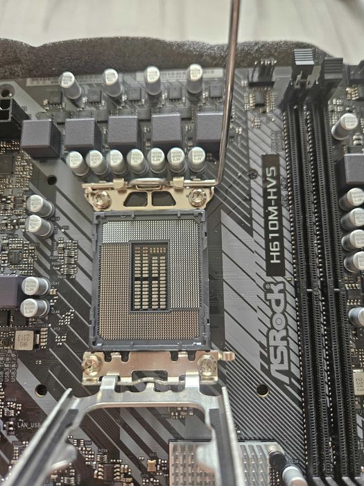 Мат.плата Asrock H610M-HVS s1700