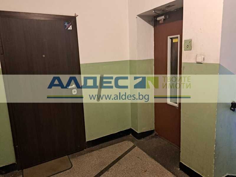 Продава се Двустаен апартамент в София, Гоце Делчев - 69 кв.м за 3053 €/кв.м - Снимка #6