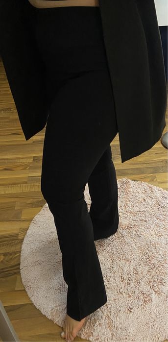 Pantaloni NOI Topshop