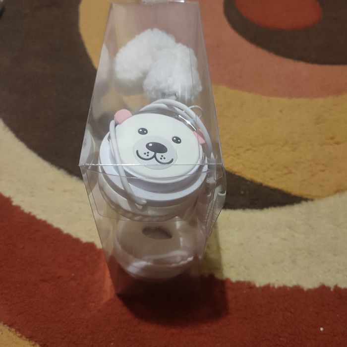 Căști cu fir pentru copiii